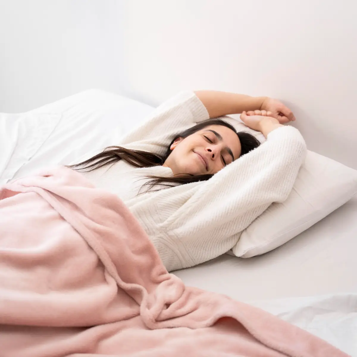 Posizione migliore per dormire: ecco i trucchi per dormire bene